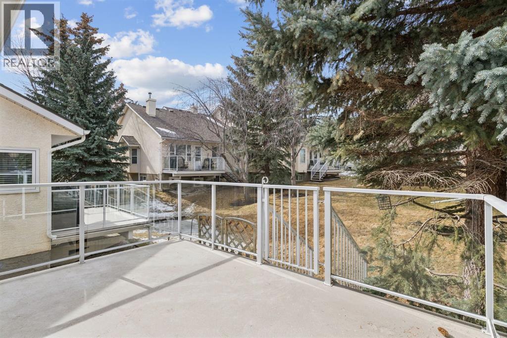 363 Prominence Heights Sw, Calgary, Alberta  T3H 2Z6 - Photo 13 - A2294438