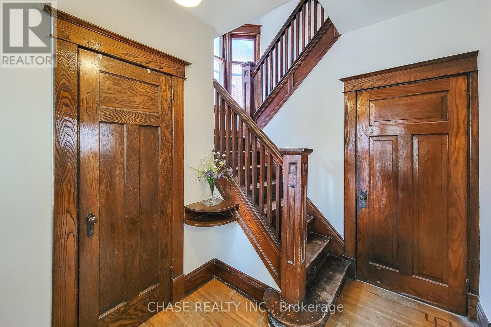 63 Carrick Avenue, Hamilton, Ontario  L8M 2W4 - Photo 4 - X12921868