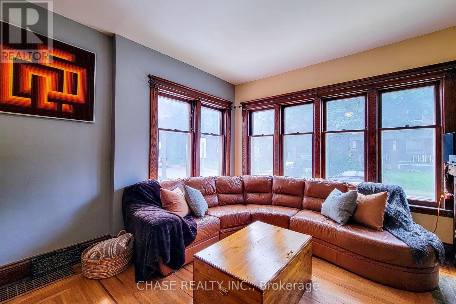 63 Carrick Avenue, Hamilton, Ontario  L8M 2W4 - Photo 7 - X12921868