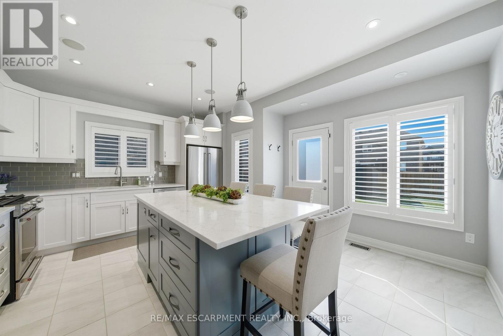 8 Myrtle Street, Pelham, Ontario  L0S 1E6 - Photo 10 - X12921888