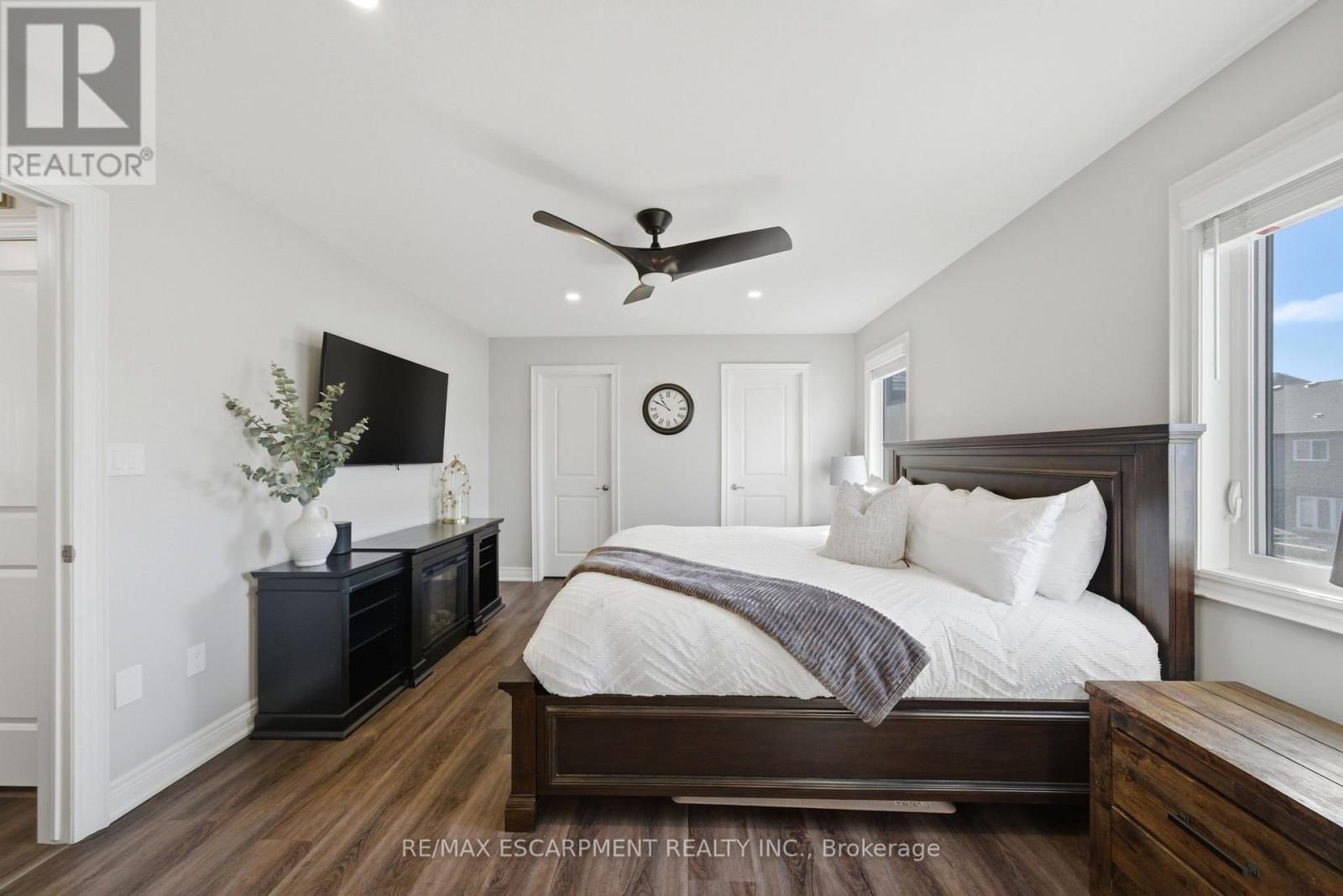 8 Myrtle Street, Pelham, Ontario  L0S 1E6 - Photo 33 - X12921888