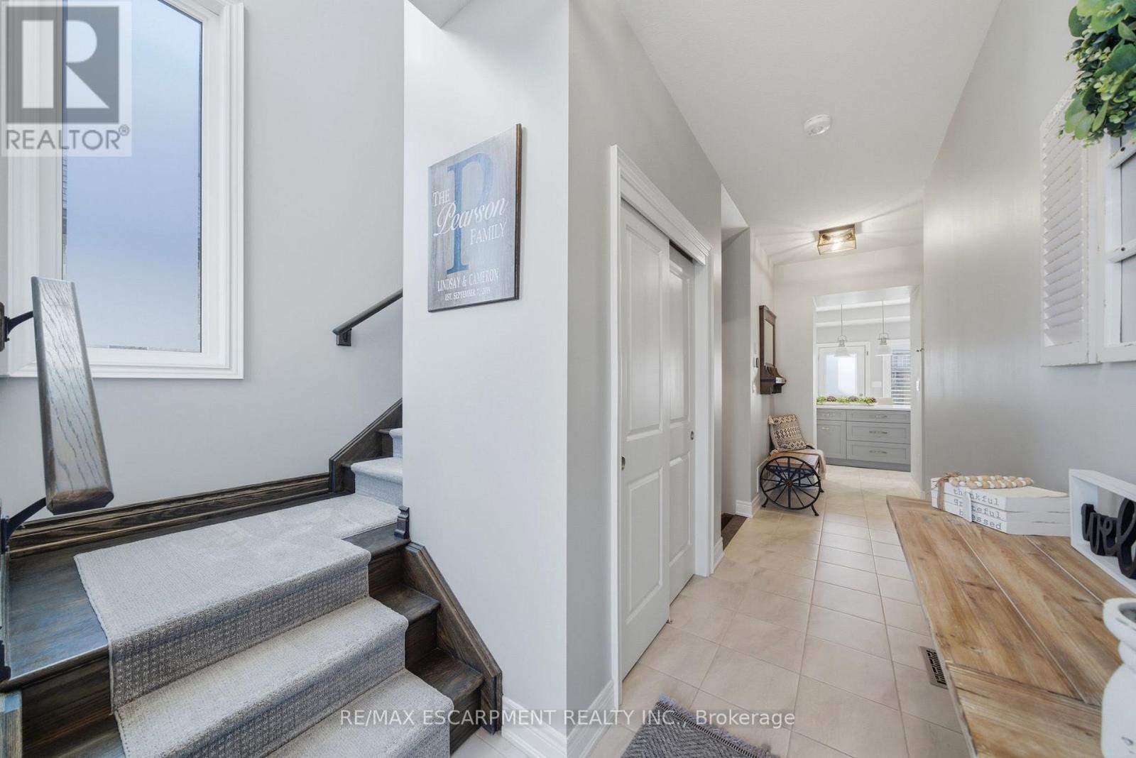 8 Myrtle Street, Pelham, Ontario  L0S 1E6 - Photo 6 - X12921888