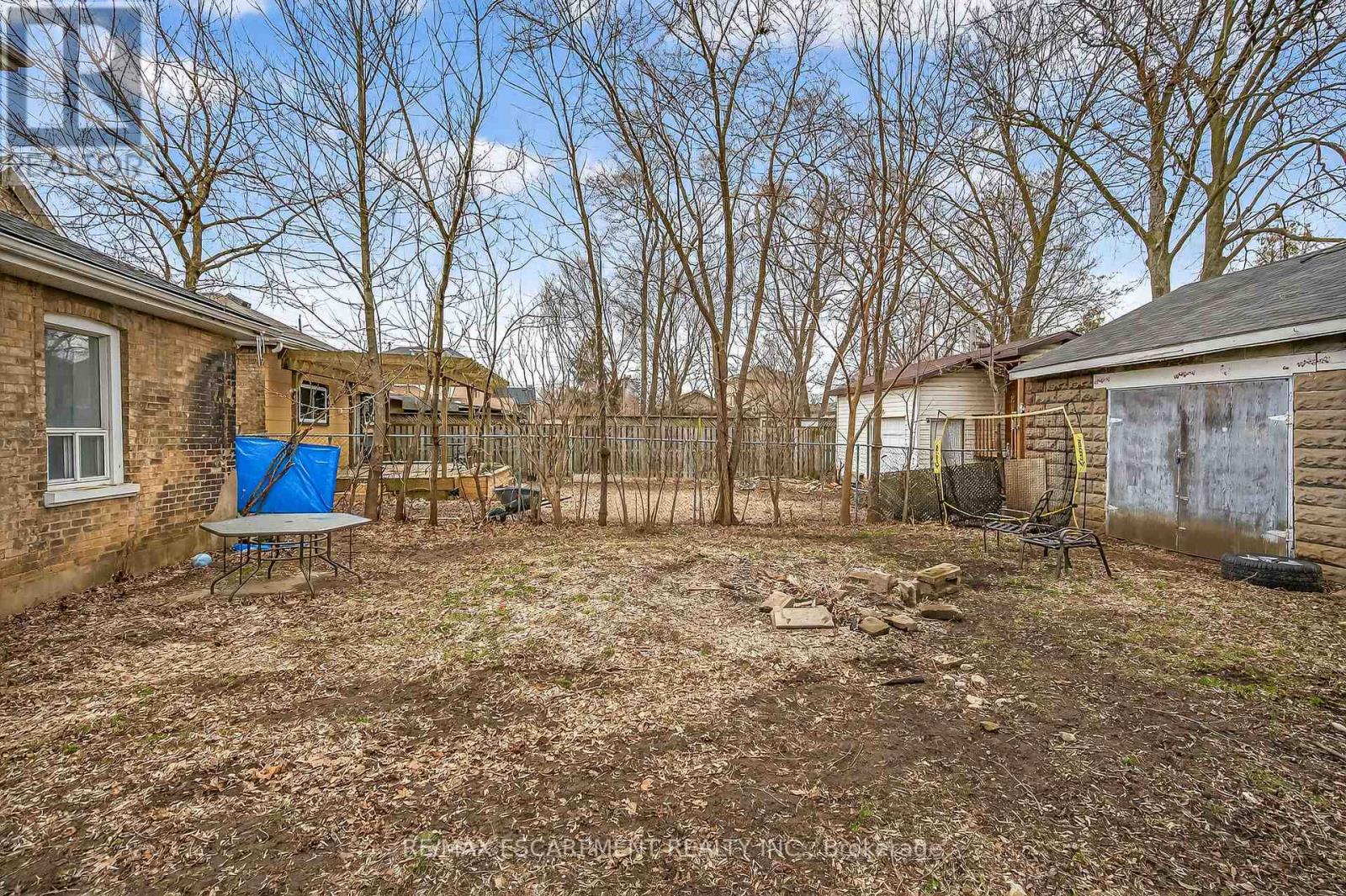 1 - 238 Darling Street, Brantford, Ontario  N3S 3X2 - Photo 23 - X12921912