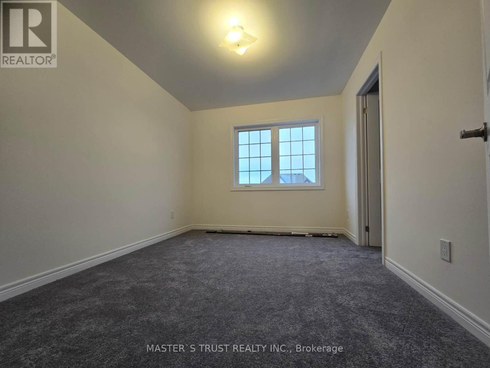 46 East Vista Terrace, Quinte West, Ontario  K0K 1L0 - Photo 12 - X12921916