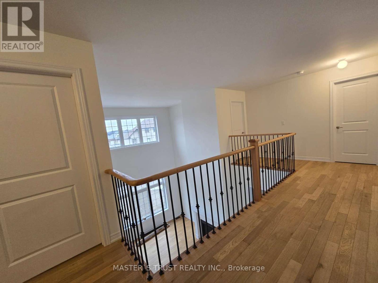 46 East Vista Terrace, Quinte West, Ontario  K0K 1L0 - Photo 9 - X12921916