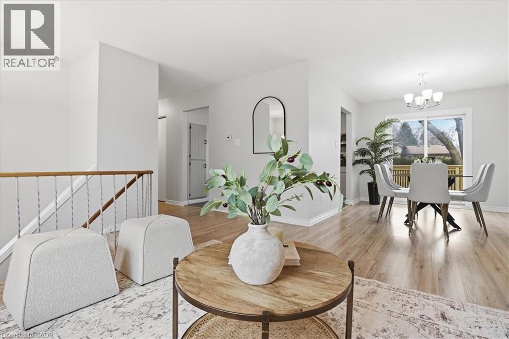 105 White Pine Crescent, Waterloo, Ontario  N2V 1B3 - Photo 9 - 40808777