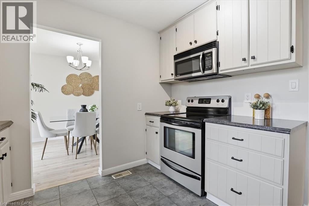 105 White Pine Crescent, Waterloo, Ontario  N2V 1B3 - Photo 16 - 40808777