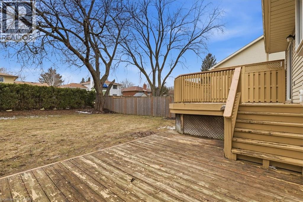 105 White Pine Crescent, Waterloo, Ontario  N2V 1B3 - Photo 39 - 40808777