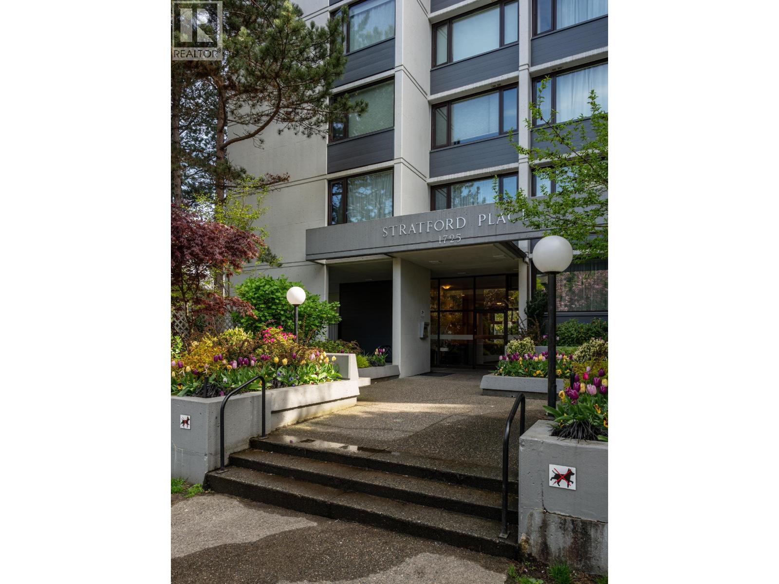 1806 1725 Pendrell Street, Vancouver, British Columbia  V6G 2X7 - Photo 18 - R3103595