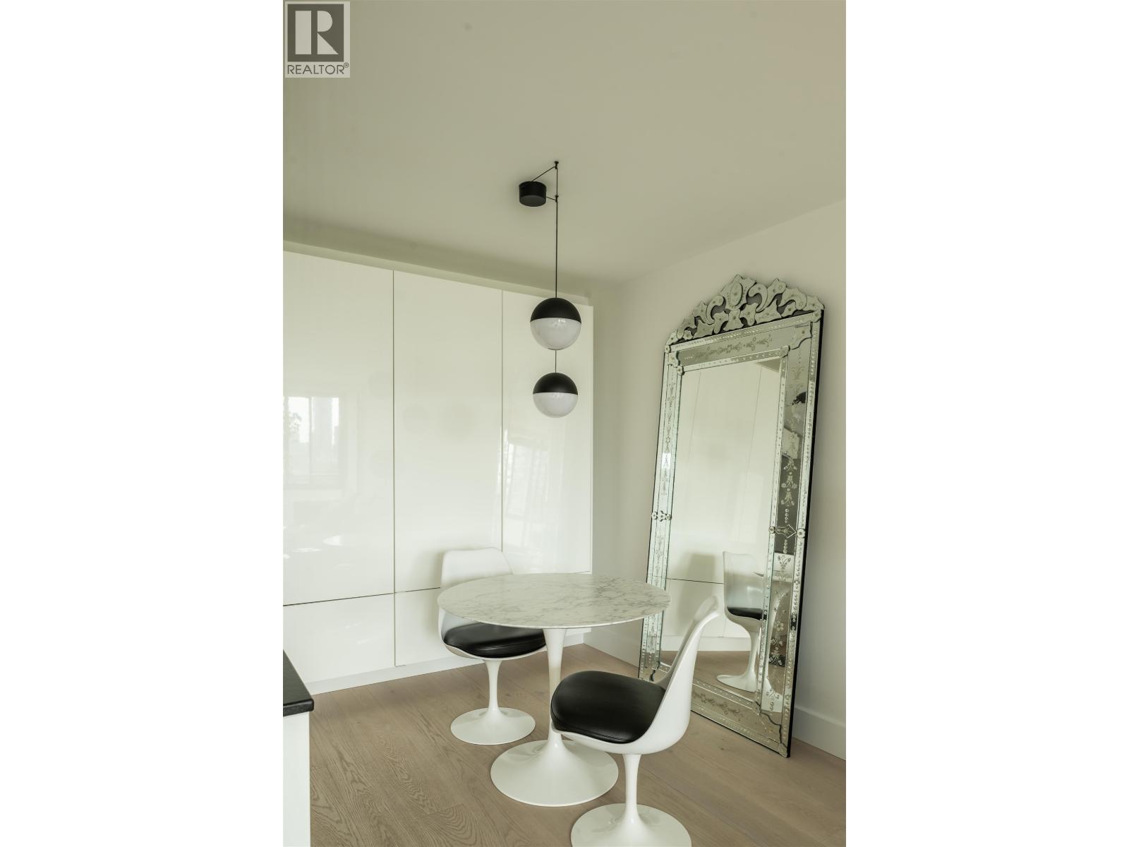 1806 1725 Pendrell Street, Vancouver, British Columbia  V6G 2X7 - Photo 5 - R3103595