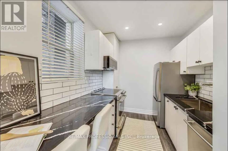 105 - 412 Jarvis Street, Toronto, Ontario  M4Y 2G6 - Photo 11 - C12920538