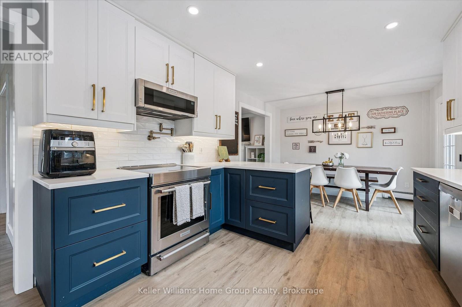 17 CARMINE PLACE, Guelph, Ontario