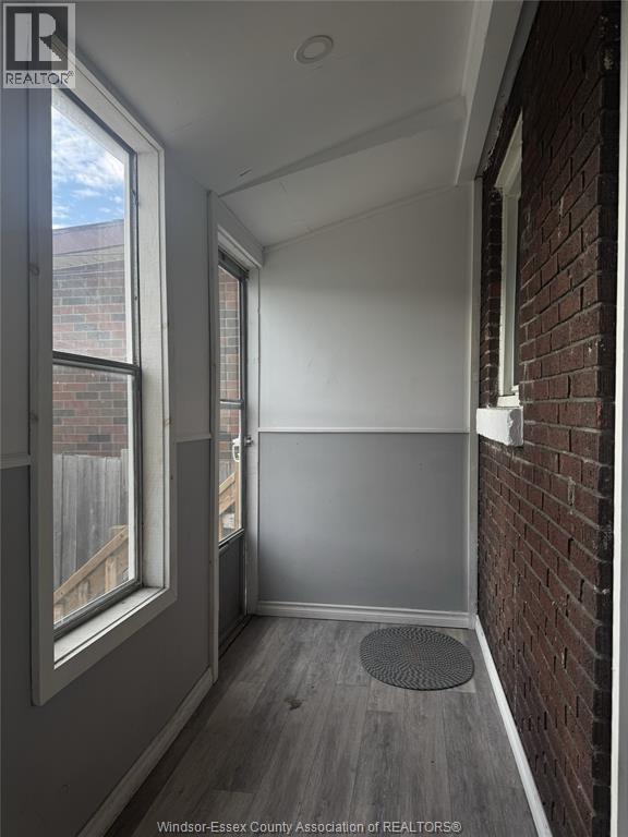 1085 Langlois Unit# Main, Windsor, Ontario  N9A 2H4 - Photo 8 - 26006160