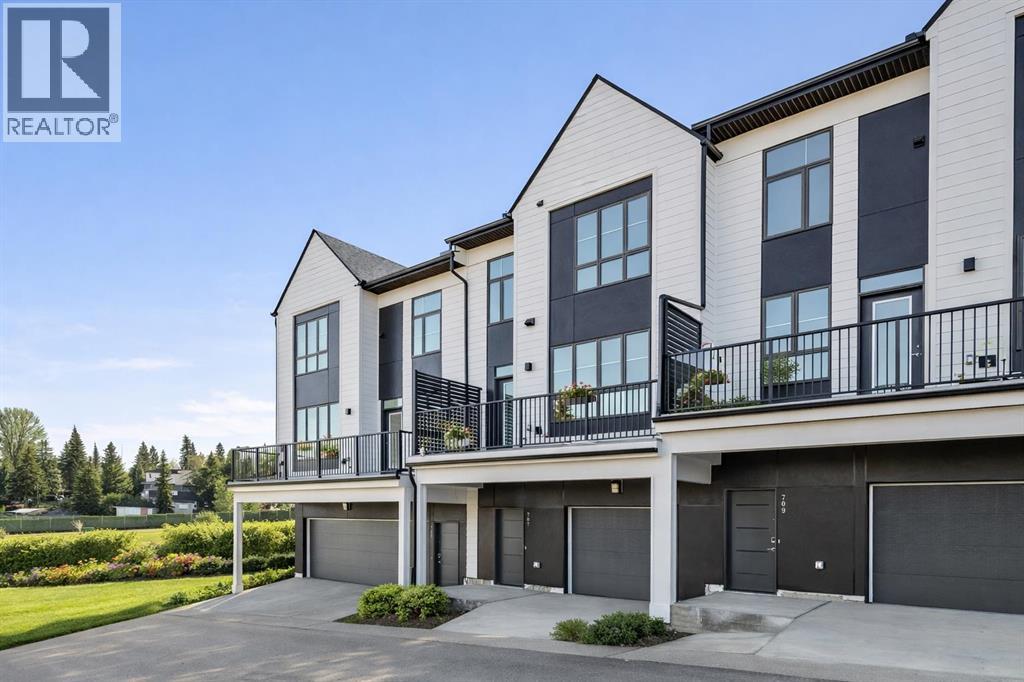 707 Sovereign Common SW, Calgary, Alberta