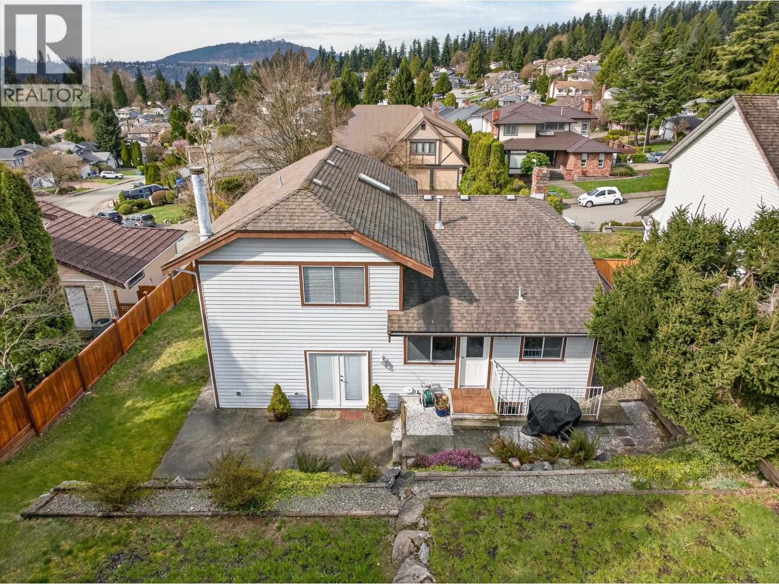 2577 Trillium Place, Coquitlam, British Columbia  V3E 2H4 - Photo 31 - R3099447