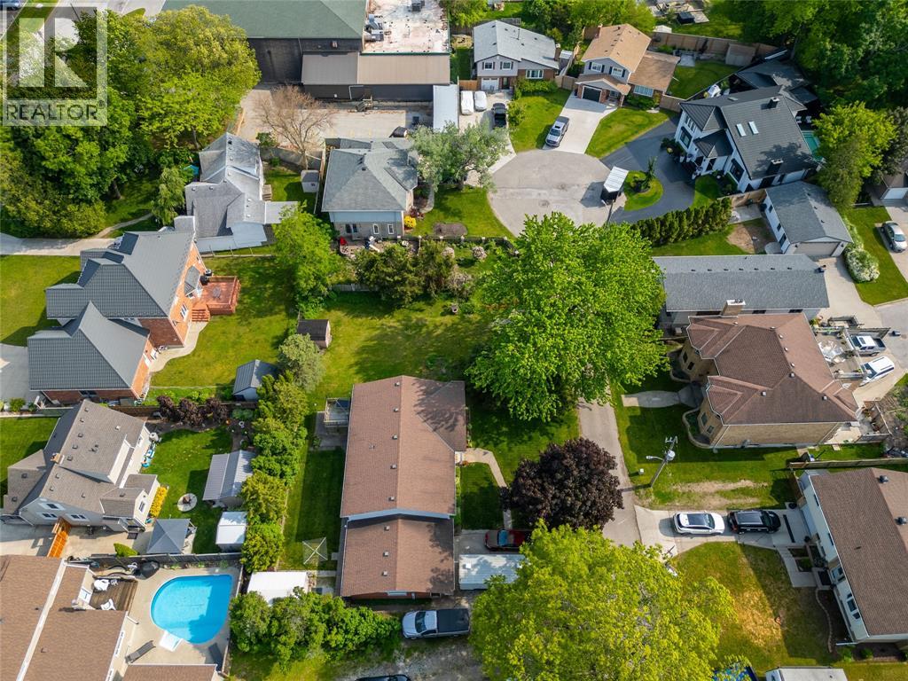 1728 Wilgrun Drive, Sarnia, Ontario  N7V 4G4 - Photo 8 - 25012361