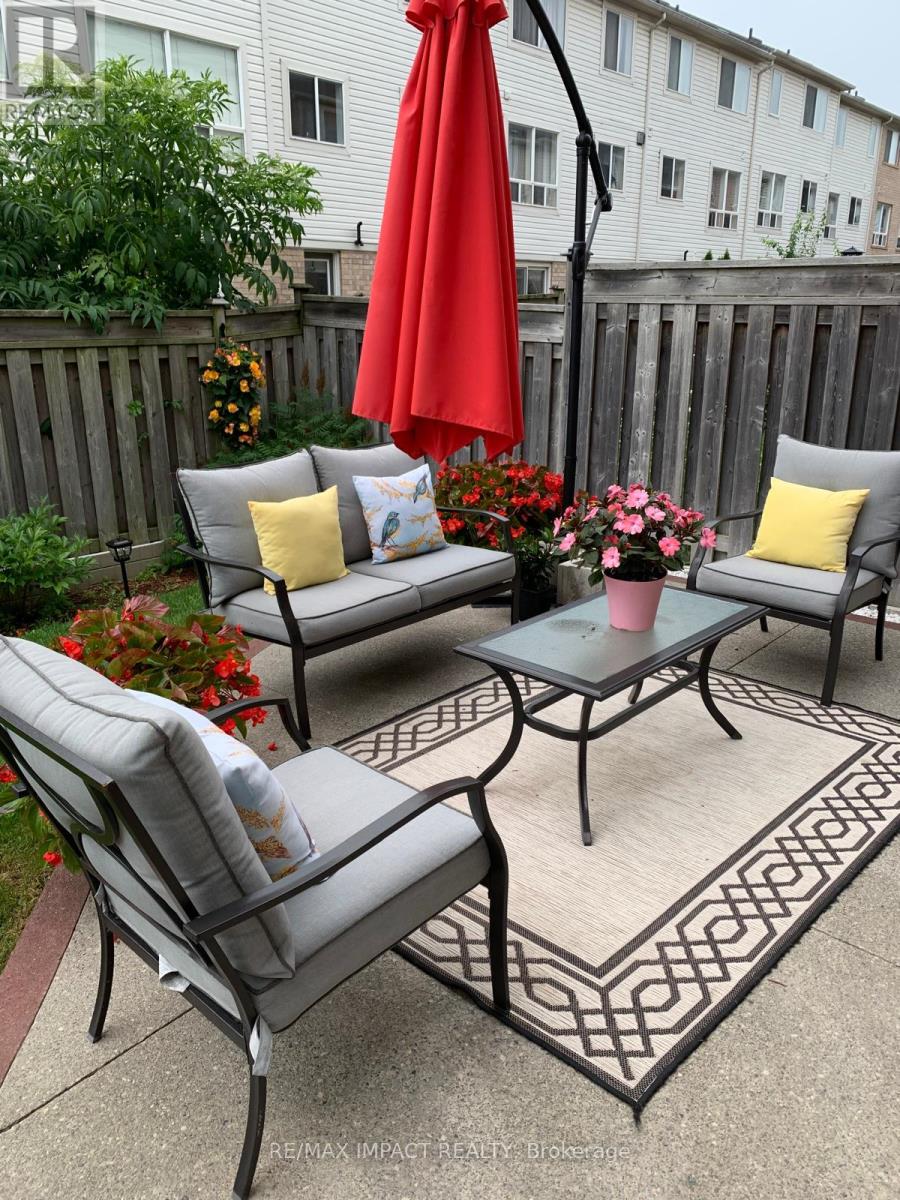 21 Decker Hollow Circle, Brampton, Ontario  L6X 0K9 - Photo 26 - W12918092