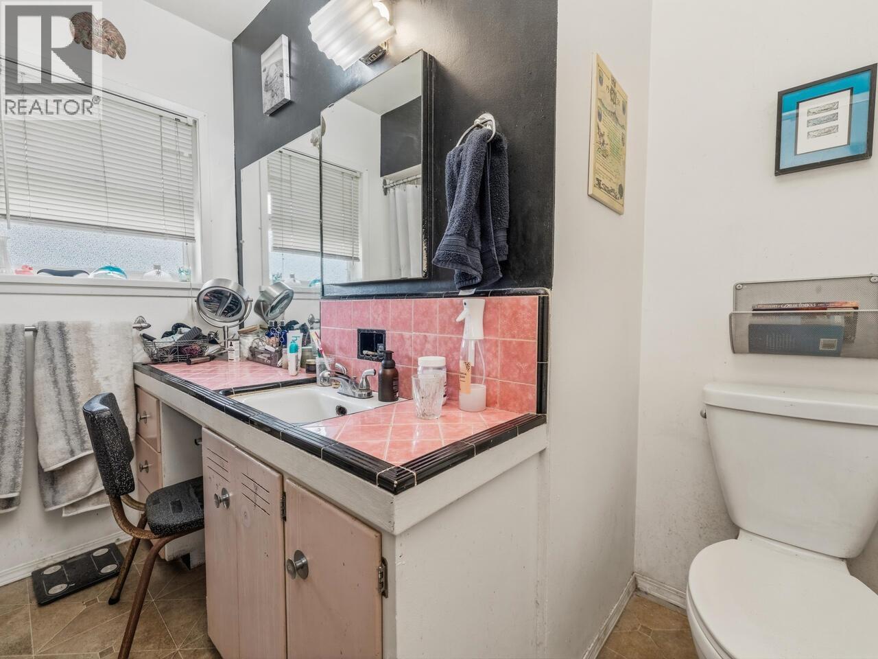 135 E Durham Street, New Westminster, British Columbia V3L 4J1 - Photo 10 - R3103694