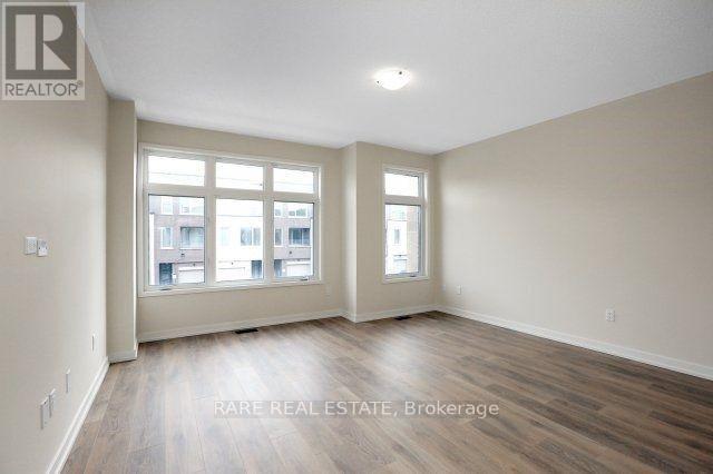 217 Huguenot Road, Oakville, Ontario  L6H 0L6 - Photo 12 - W12921918