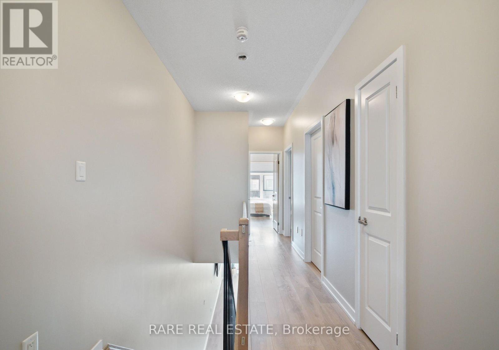217 Huguenot Road, Oakville, Ontario  L6H 0L6 - Photo 17 - W12921918