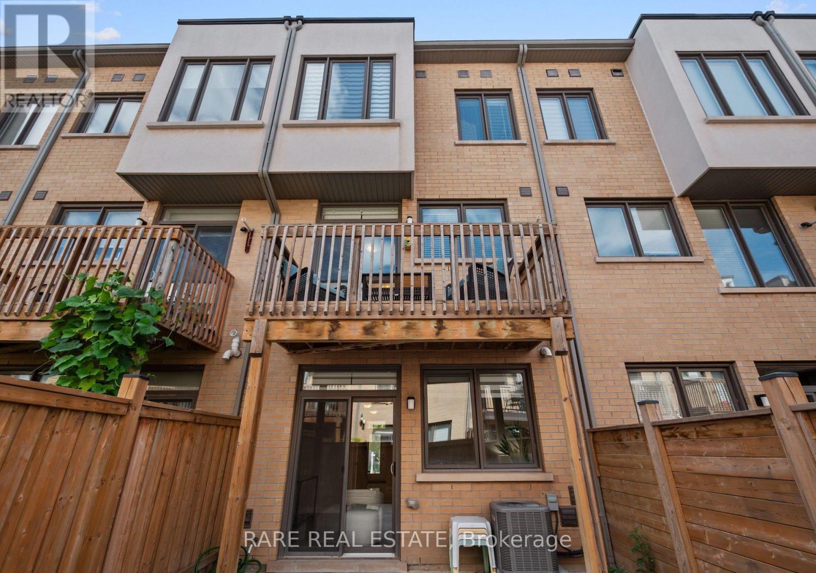 217 Huguenot Road, Oakville, Ontario  L6H 0L6 - Photo 25 - W12921918