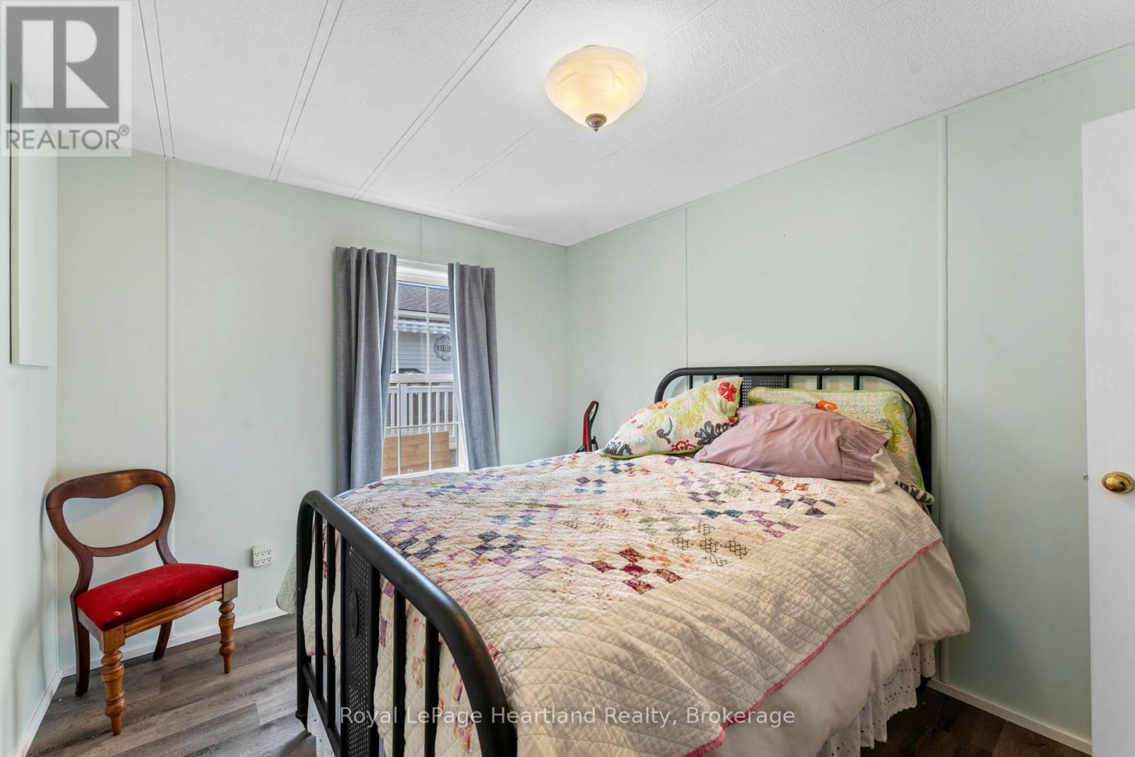 12 Iroquois Lane, Ashfield-Colborne-Wawanosh, Ontario  N7A 3Y2 - Photo 17 - X12919614