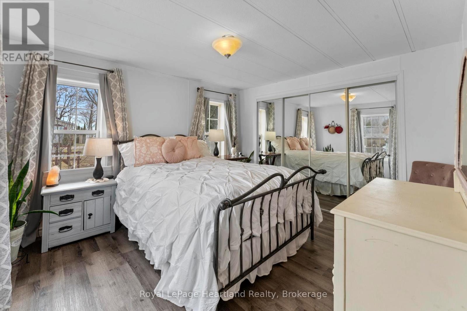 12 Iroquois Lane, Ashfield-Colborne-Wawanosh, Ontario  N7A 3Y2 - Photo 22 - X12919614