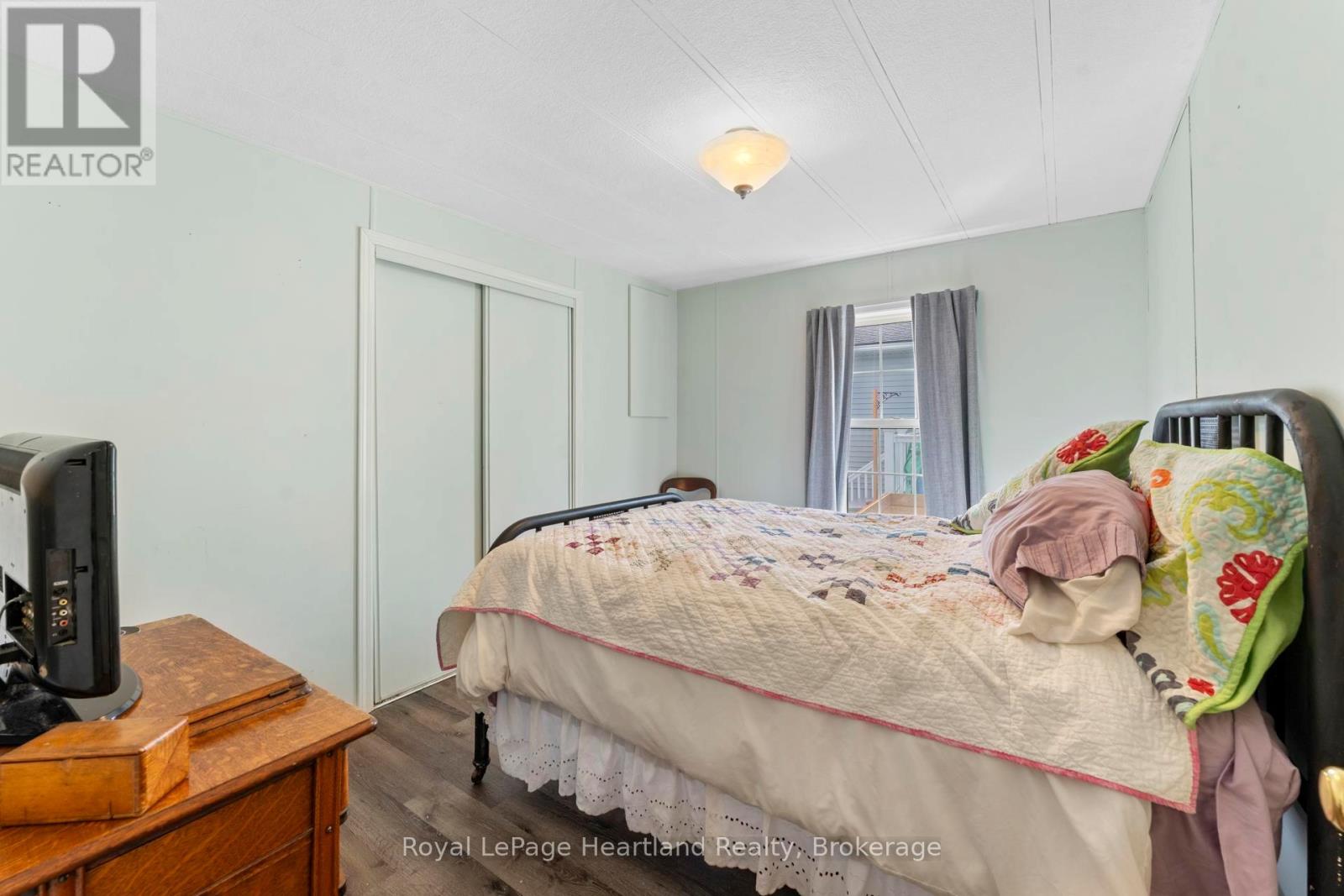 12 Iroquois Lane, Ashfield-Colborne-Wawanosh, Ontario  N7A 3Y2 - Photo 15 - X12919614