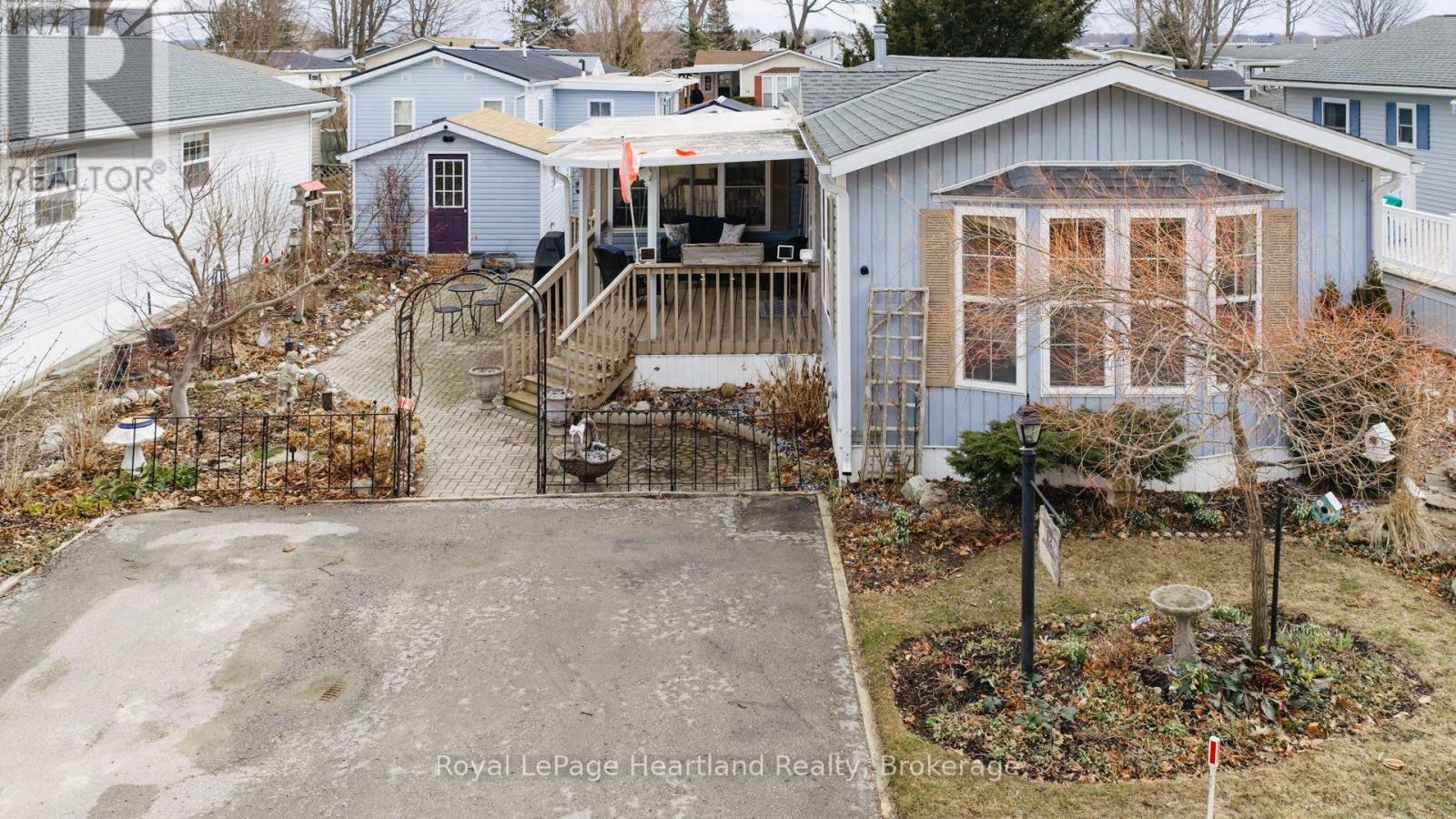 12 Iroquois Lane, Ashfield-Colborne-Wawanosh, Ontario  N7A 3Y2 - Photo 28 - X12919614