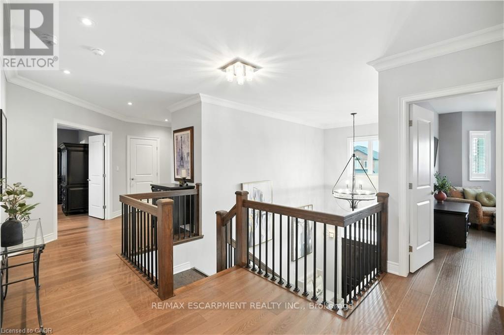 103 Lampman Drive, Grimsby, Ontario  L3M 0E7 - Photo 26 - X12921920