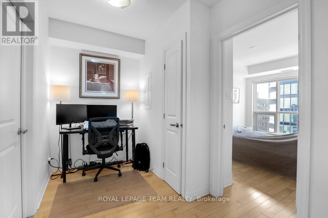 1303 - 242 Rideau Street, Ottawa, Ontario  K1N 0B7 - Photo 28 - X12922002