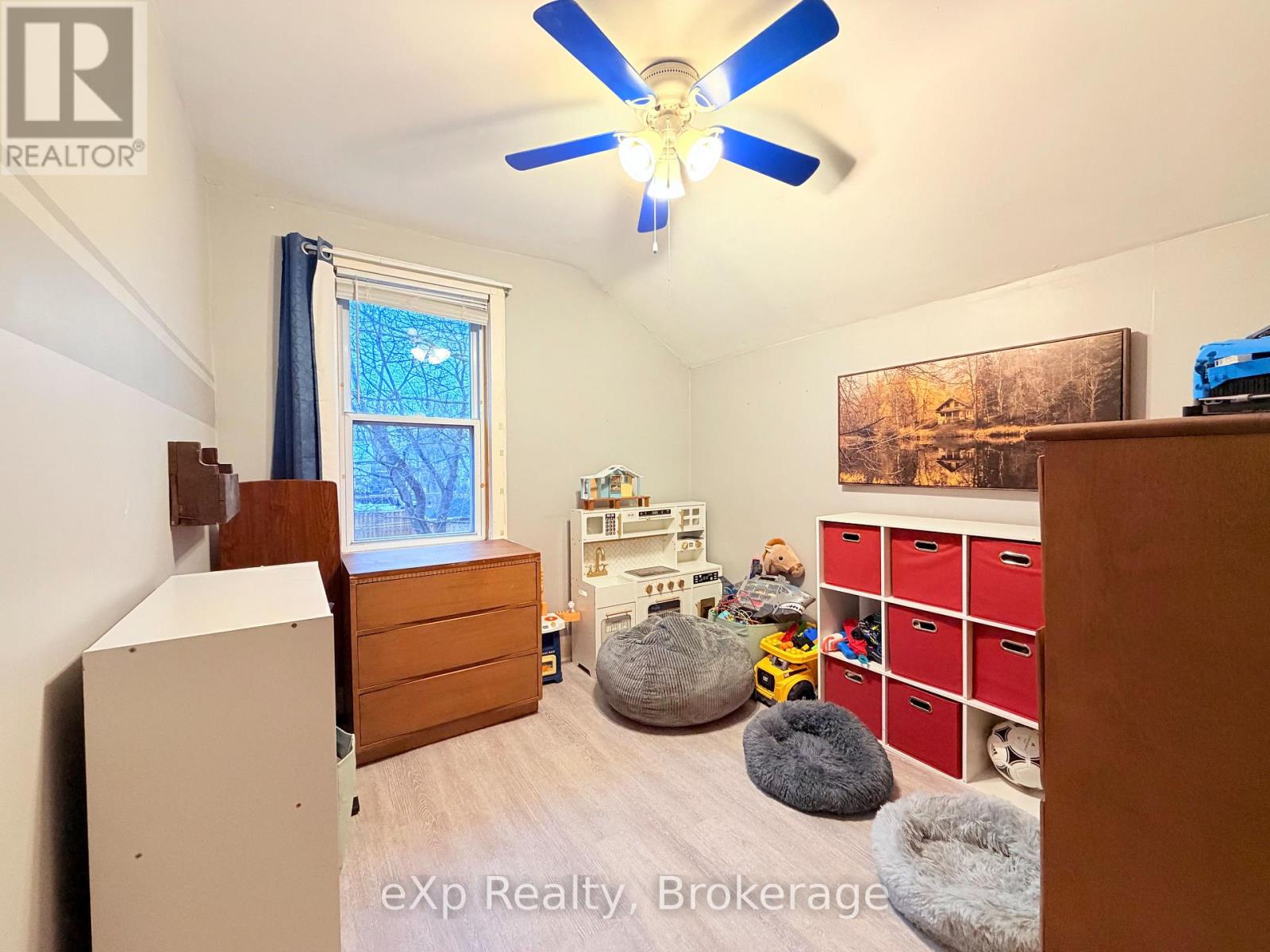 580 11th Avenue, Hanover, Ontario  N4N 2S6 - Photo 11 - X12921956