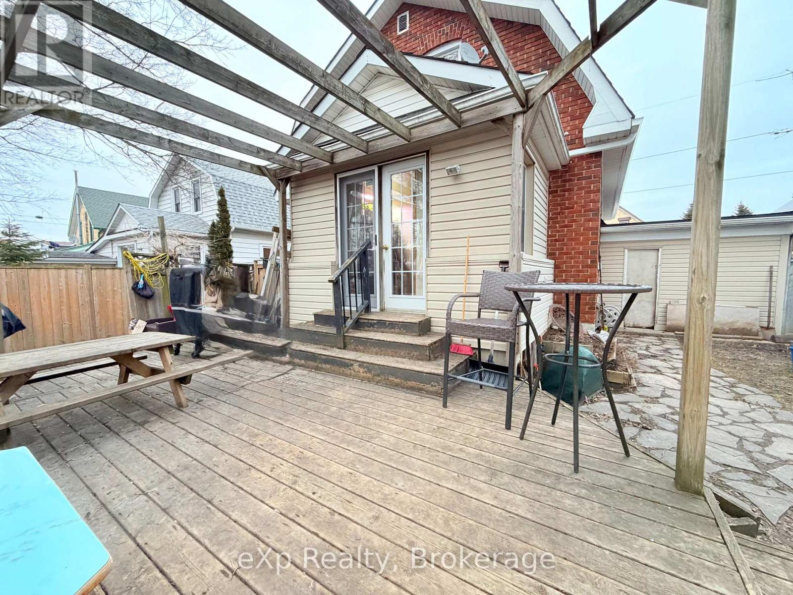 580 11th Avenue, Hanover, Ontario  N4N 2S6 - Photo 17 - X12921956