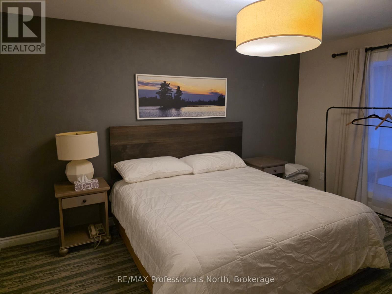 54-207 - 1235 Deerhurst Drive, Huntsville, Ontario  P1H 2E8 - Photo 8 - X12921964