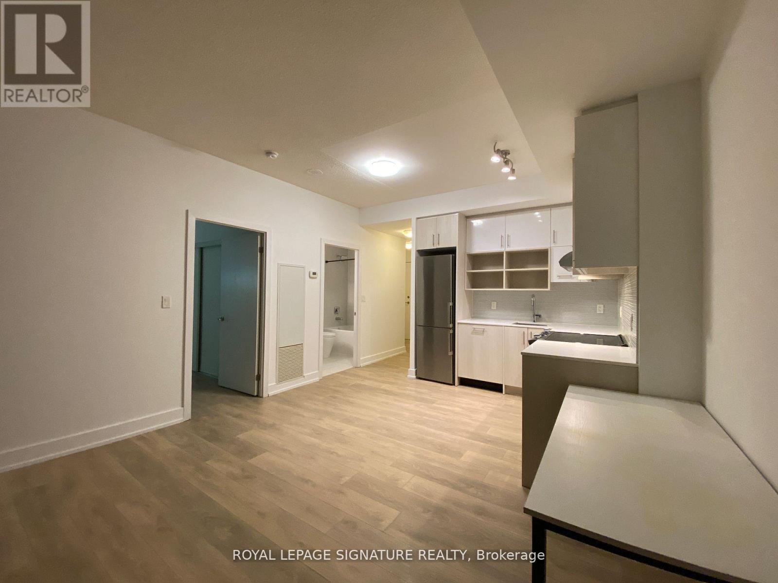 807 - 150 Fairview Mall Drive, Toronto, Ontario  M2J 4T1 - Photo 5 - C12921944