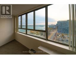 1504 - 270 QUEENS QUAY W, Toronto, Ontario
