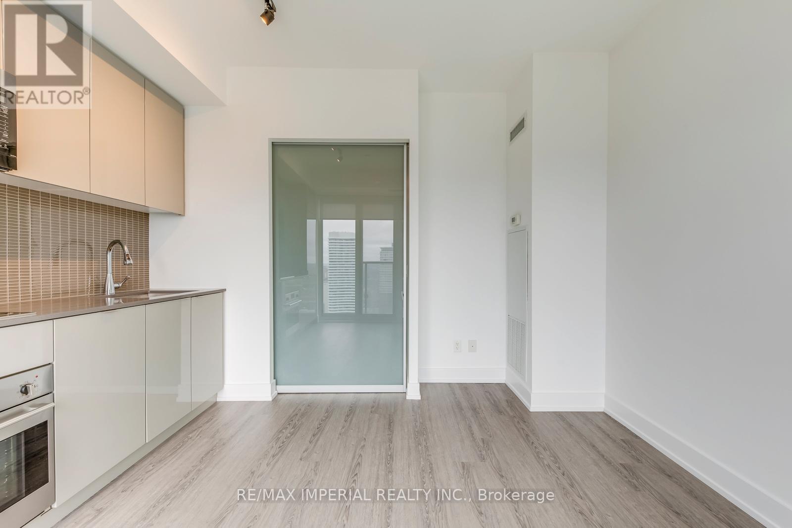 3608 - 7 Grenville Street, Toronto (Bay Street Corridor), Ontario  M4Y 0E9 - Photo 10 - C12922006