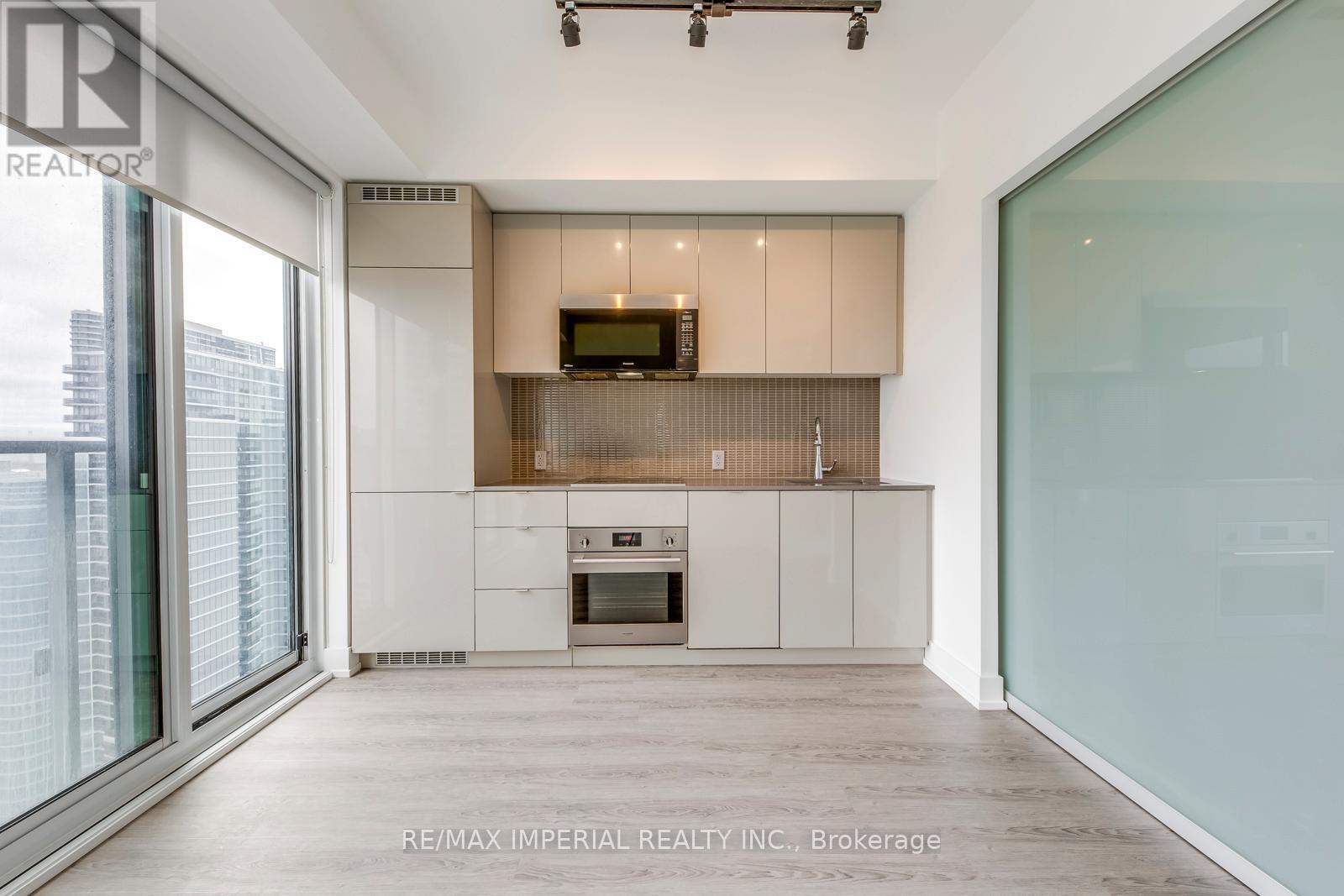 3608 - 7 Grenville Street, Toronto (Bay Street Corridor), Ontario  M4Y 0E9 - Photo 7 - C12922006