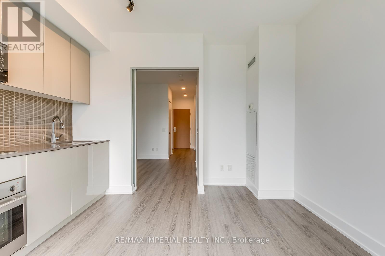 3608 - 7 Grenville Street, Toronto (Bay Street Corridor), Ontario  M4Y 0E9 - Photo 9 - C12922006