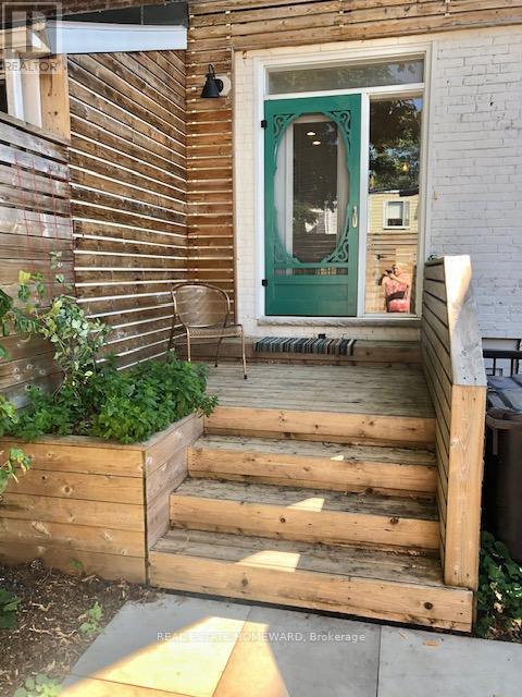 1st Floor - 36 Caroline Avenue, Toronto, Ontario  M4M 2X7 - Photo 12 - E12921976