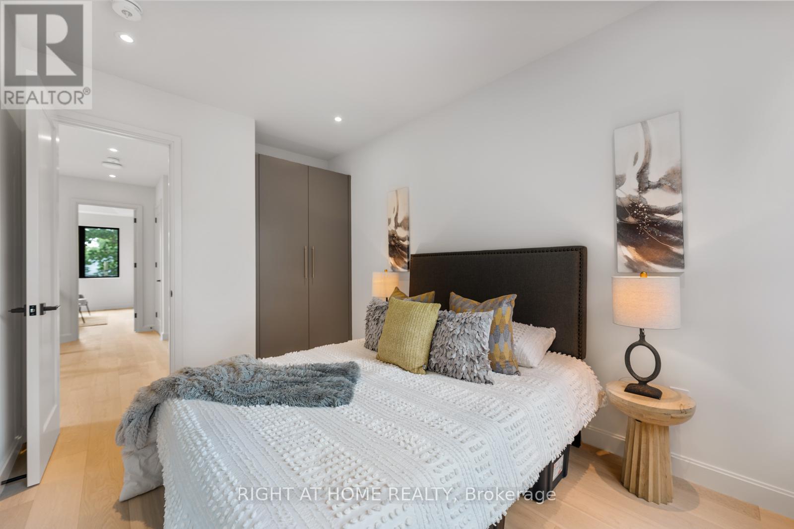 85 Holborne Avenue, Toronto, Ontario  M4C 2R3 - Photo 26 - E12922000