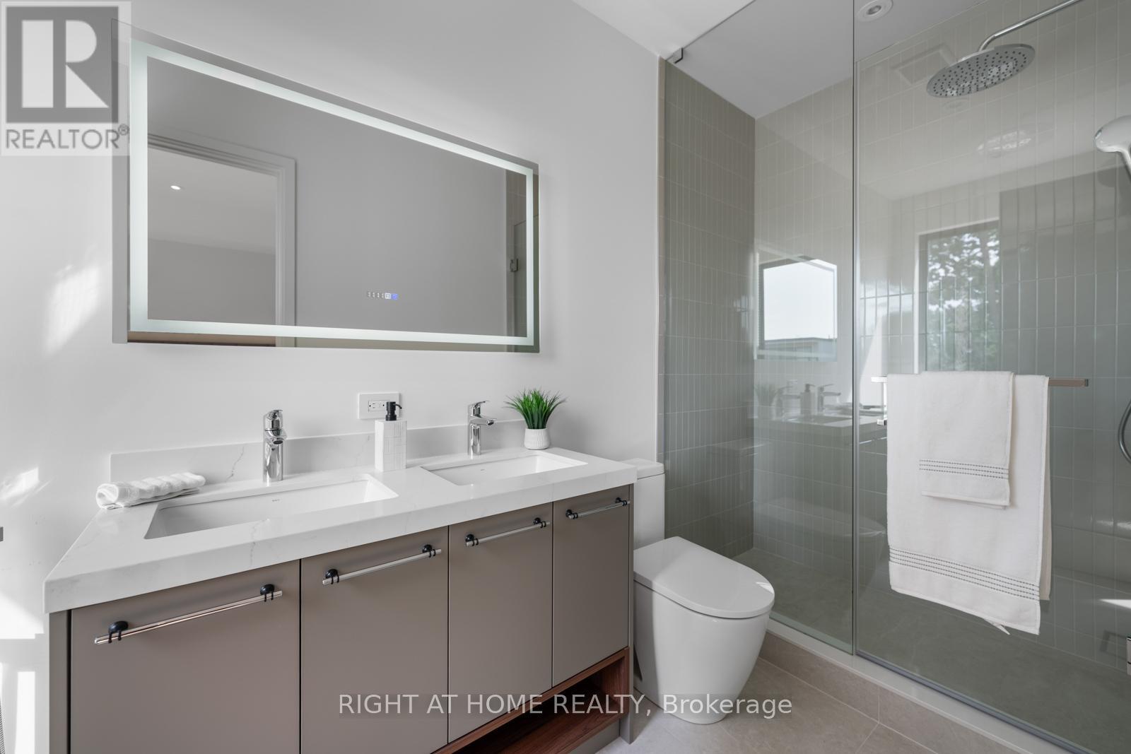 85 Holborne Avenue, Toronto, Ontario  M4C 2R3 - Photo 30 - E12922000