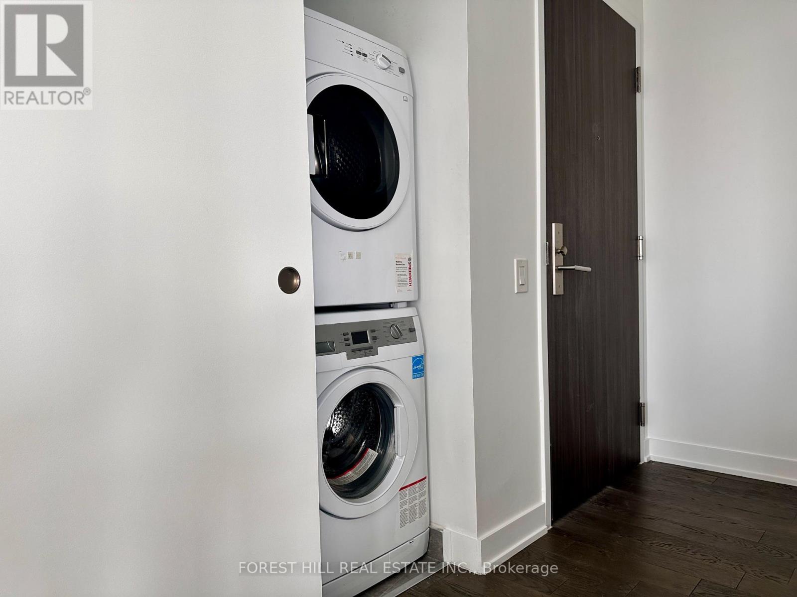 2809 - 185 Roehampton Avenue, Toronto, Ontario  M4P 0C6 - Photo 7 - C12890144