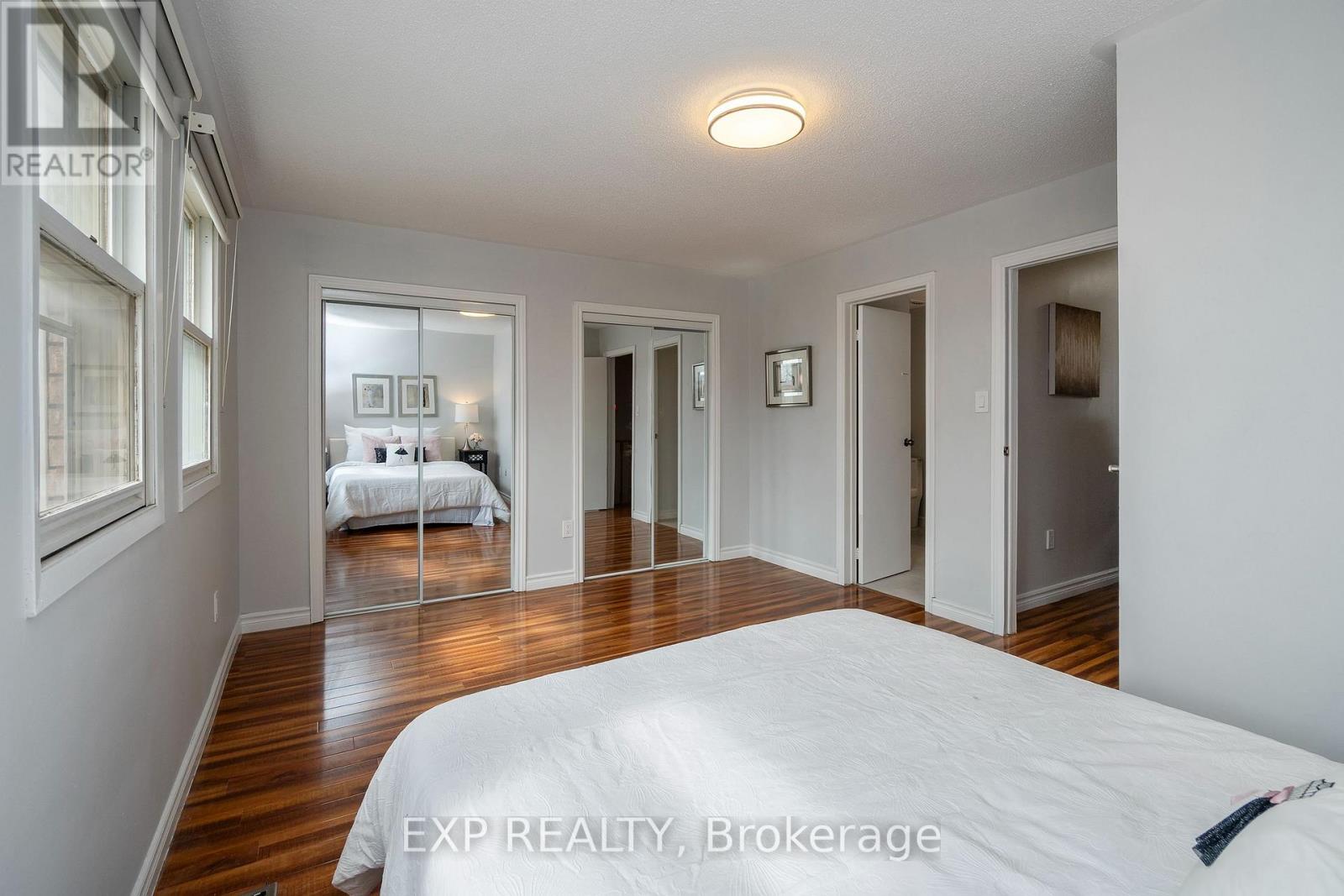 760 Ashprior Avenue, Mississauga, Ontario  L5R 3P1 - Photo 15 - W12921970