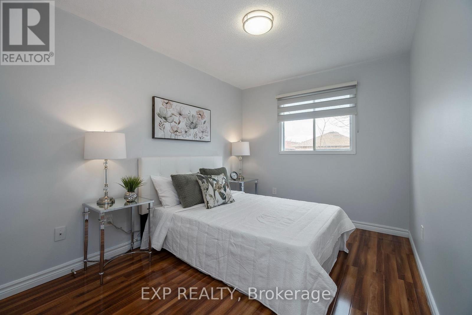 760 Ashprior Avenue, Mississauga, Ontario  L5R 3P1 - Photo 18 - W12921970