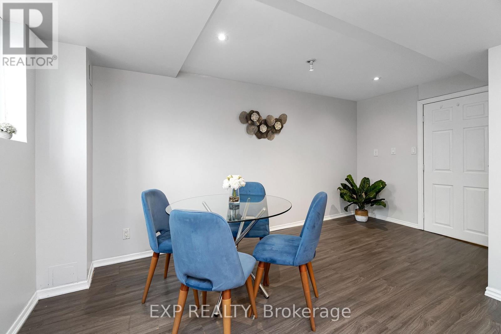 760 Ashprior Avenue, Mississauga, Ontario  L5R 3P1 - Photo 25 - W12921970