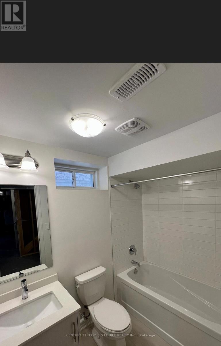 1491 Kitchen Court, Milton, Ontario  L9E 1Y8 - Photo 19 - W12921980