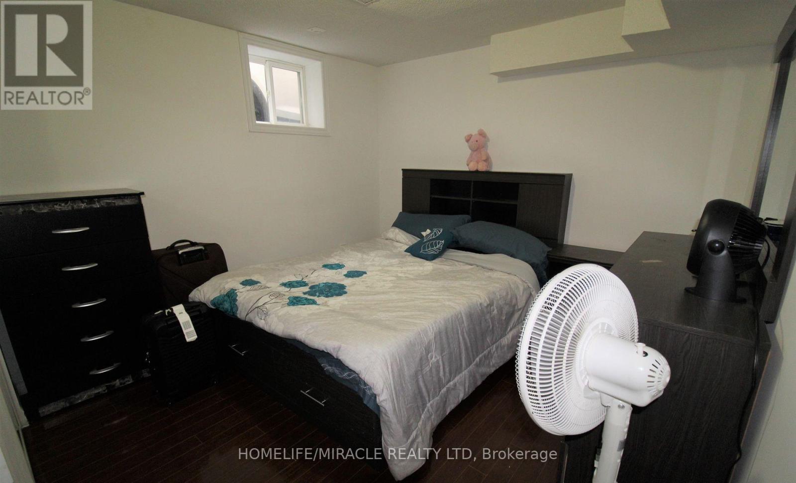 26 Briardale ( Bsmt ) Road, Brampton, Ontario L7A 1S5 - Photo 10 - W12921990