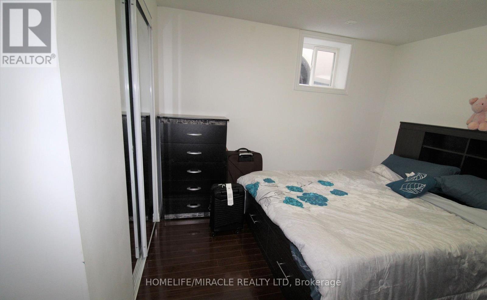 26 Briardale ( Bsmt ) Road, Brampton, Ontario L7A 1S5 - Photo 11 - W12921990