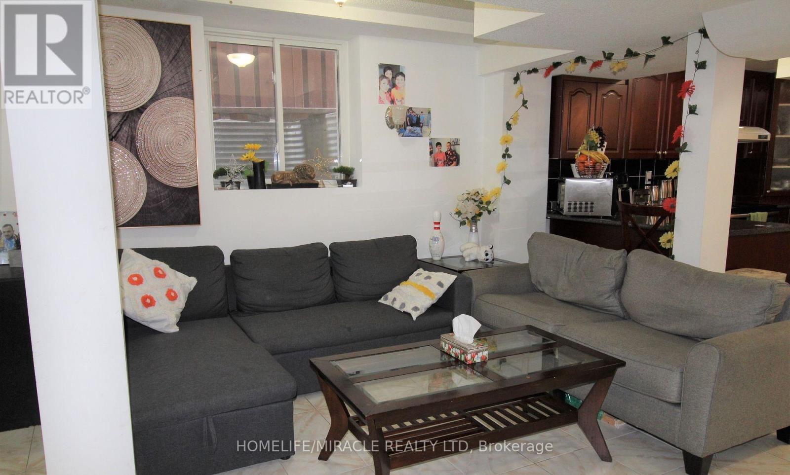 26 Briardale ( Bsmt ) Road, Brampton, Ontario L7A 1S5 - Photo 2 - W12921990